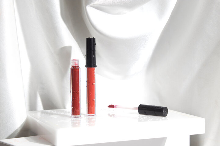 mockup of lipstick cosmetic makeup product