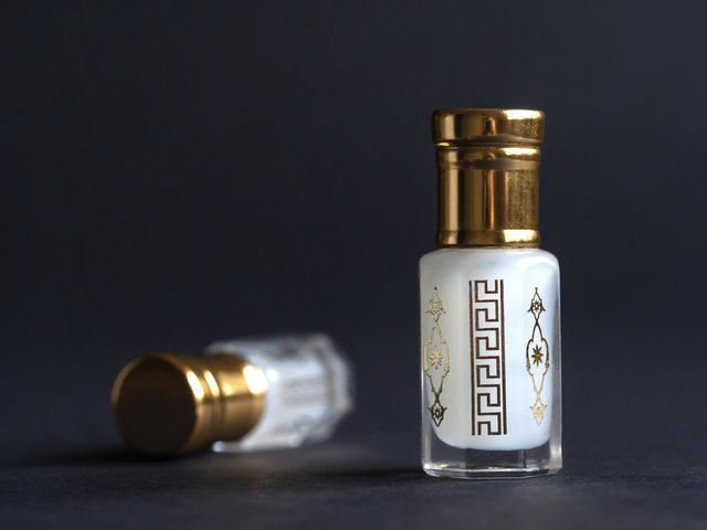 Concentrated perfume bottle